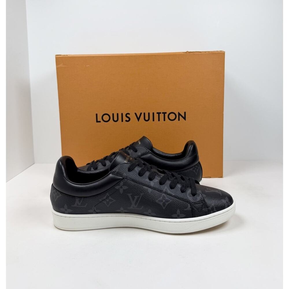 Size 7LV/8US - Louis Vuitton Luxembourg Monogram Sneakersπ€ RETAIL $1.2K! - Picture 5 of 9